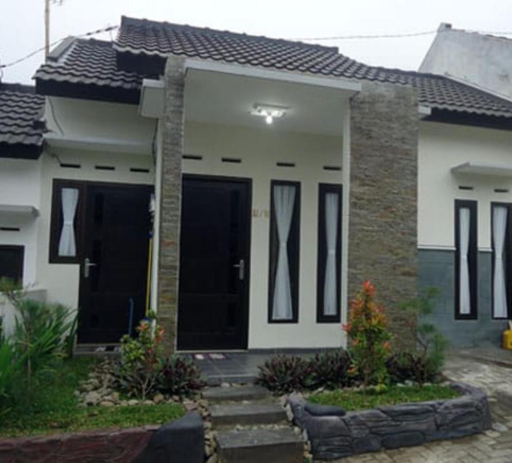 Mutiara panderman  Villa Tlekung Bagian luar foto